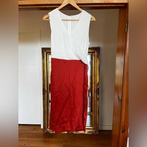 Ted Baker London surplice white top dress w tie sash burnt orange bottom size 2